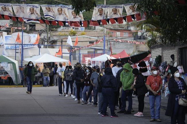Leftist holds commanding lead in Honduran presidential vote | iNFOnews.ca