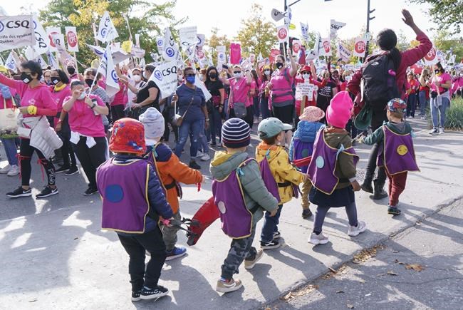 Hundreds of Quebec daycares closed by unlimited strike as contract talks stall | iNFOnews.ca