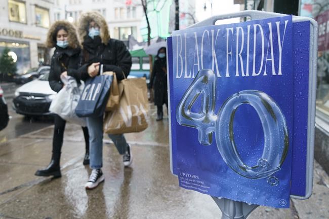 One in four Canadian shoppers overshot their Black Friday budget: report | iNFOnews.ca