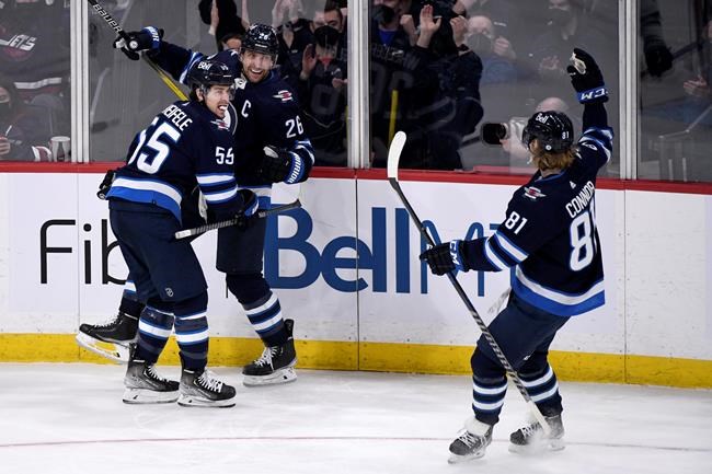 Winnipeg Jets double up Maple Leafs 6-3 in Blake Wheeler's 1,000th NHL game | iNFOnews.ca