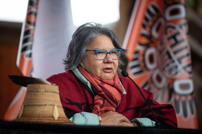 Indigenous papal visit postponed to 2022 over concerns about Omicron COVID-19 variant | iNFOnews.ca