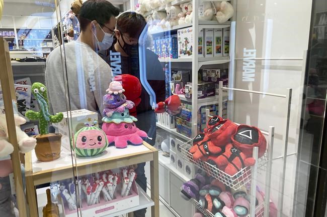 Avoid going overboard and over budget on kids’ holiday gifts | iNFOnews.ca Avoid going overboard and over budget on kids’ holiday gifts | iNFOnews.ca