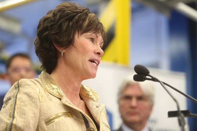 Limits on oil production no longer needed, Alberta government says | iNFOnews.ca