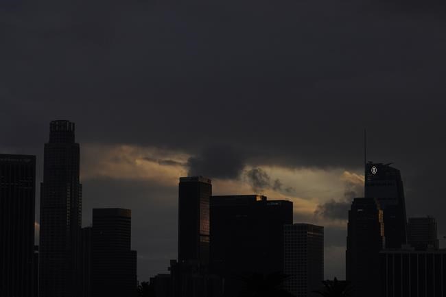 Big California storm dumps snow, drenches parched regions | iNFOnews.ca