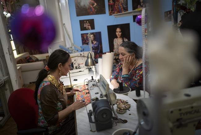 Hungarian fashion studio builds Roma cultural prestige | iNFOnews.ca Hungarian fashion studio builds Roma cultural prestige | iNFOnews.ca