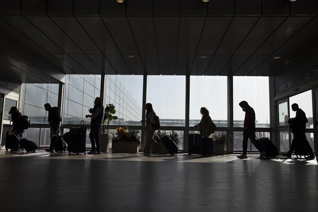 Israel to ban travel to US, Canada over omicron variant | iNFOnews.ca