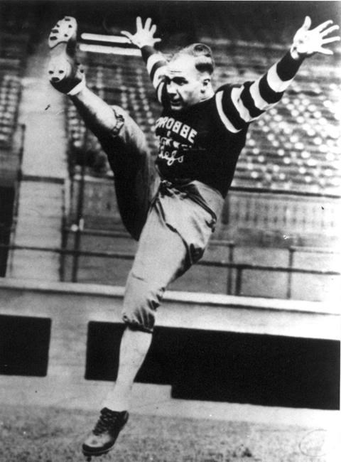 A Canadian sporting legend, Lionel (Big Train) Conacher could do it all | iNFOnews.ca