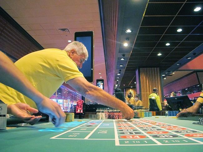 New Jersey governor signs aid bill for Atlantic City casinos | iNFOnews.ca