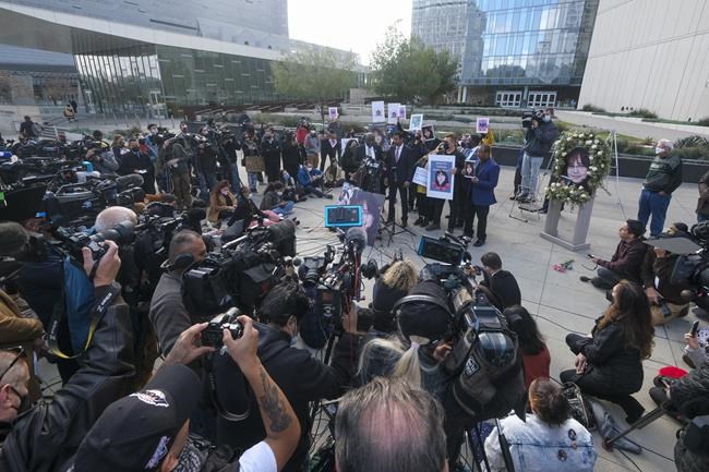 Mom: 14-year-old shot by LA police 'died in my arms' | iNFOnews.ca Mom: 14-year-old shot by LA police 'died in my arms' | iNFOnews.ca