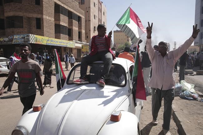 Group: Sudanese forces fire at anti-coup rally; 4 killed | iNFOnews.ca