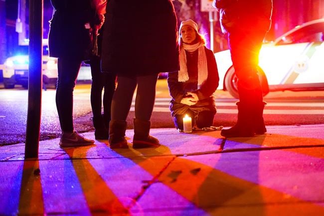 8 children, 2 mothers among dead in Philadelphia house fire | iNFOnews.ca