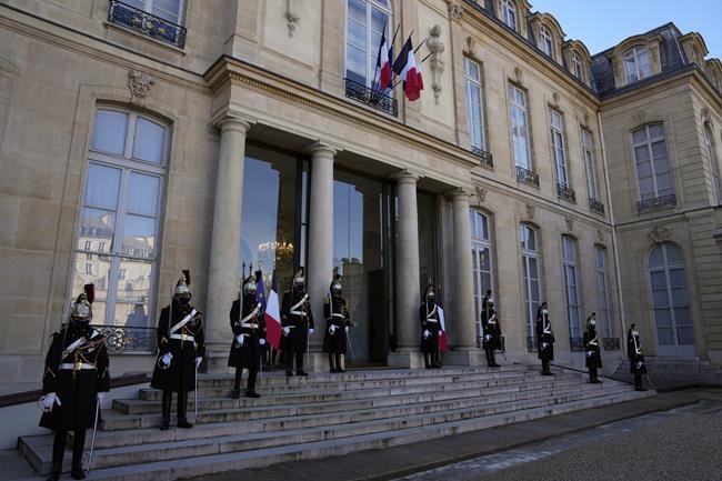 France eases rule for vaccinated travelers from South Africa | iNFOnews.ca France eases rule for vaccinated travelers from South Africa | iNFOnews.ca