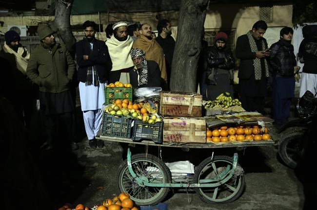 Snow cleared after deaths of 22 people at Pakistani resort | iNFOnews.ca Snow cleared after deaths of 22 people at Pakistani resort | iNFOnews.ca