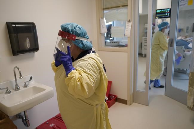 Health officials let COVID-infected staff stay on the job | iNFOnews.ca Health officials let COVID-infected staff stay on the job | iNFOnews.ca