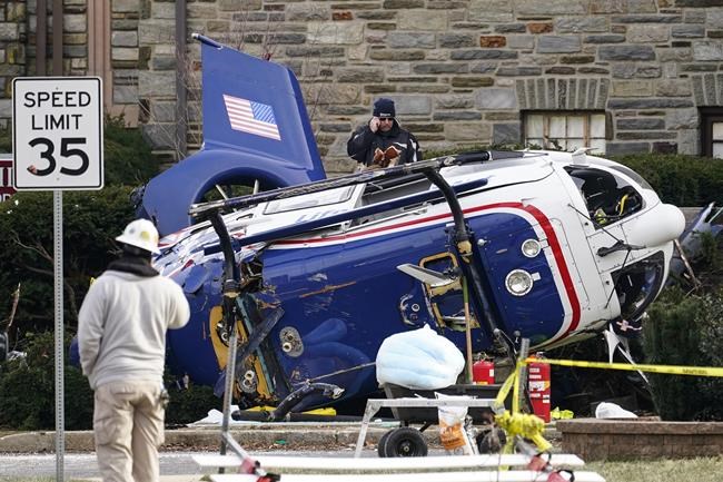 Caller at helicopter crash site told 911 pilot wasn't alert | iNFOnews.ca