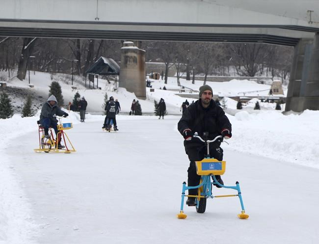 'You can chat with people': Winnipeg company brings 'ice cycles' to river trails | iNFOnews.ca 'You can chat with people': Winnipeg company brings 'ice cycles' to river trails | iNFOnews.ca