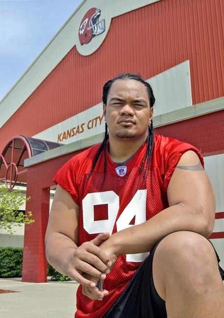 Former NFL player Siavii found dead in Kansas federal prison | iNFOnews.ca Former NFL player Siavii found dead in Kansas federal prison | iNFOnews.ca