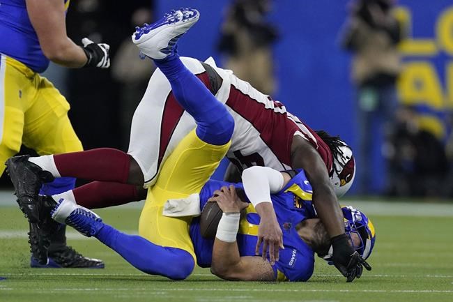 Stafford propels Rams past Cardinals 34-11 in playoff rout | iNFOnews.ca