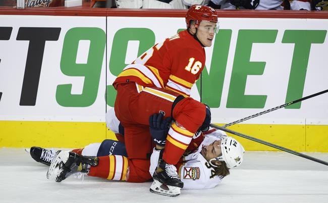 Monahan's two-goal performance powers Calgary Flames past Florida Panthers 5-1 | iNFOnews.ca