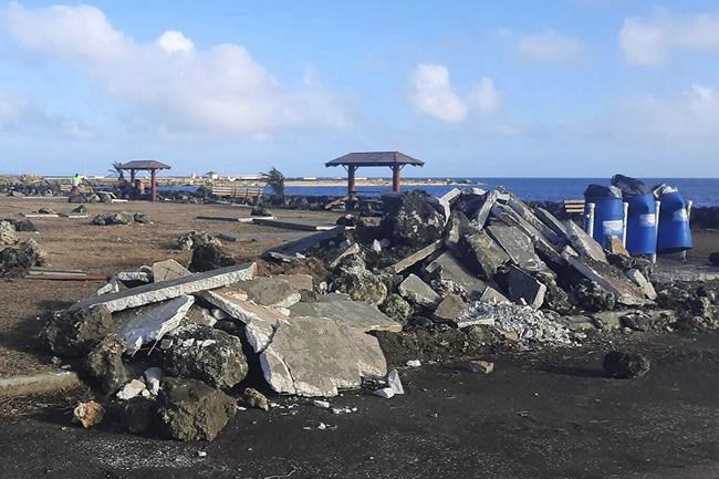 First aid flights arrive in Tonga after big volcano eruption | iNFOnews.ca First aid flights arrive in Tonga after big volcano eruption | iNFOnews.ca