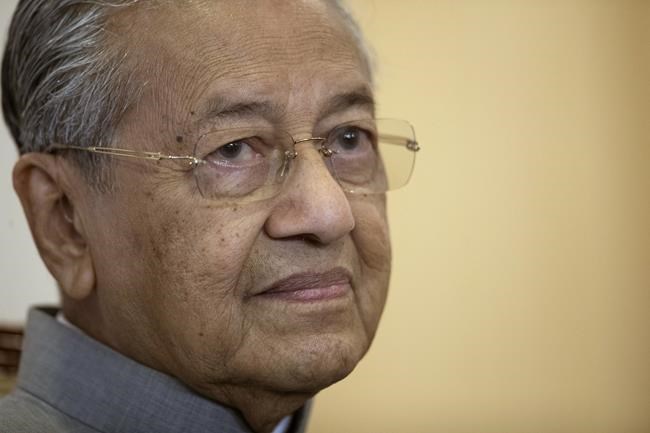 Malaysia's ex-PM Mahathir on road to recovery in hospital | iNFOnews.ca