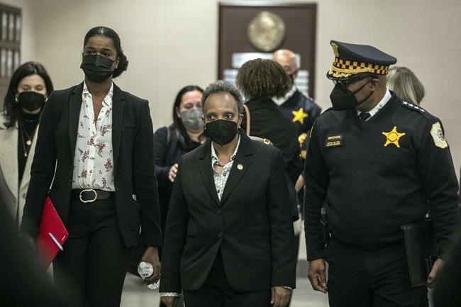Man, teen charged with murder in death of Chicago girl, 8 | iNFOnews.ca