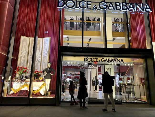 Dolce&Gabbana drop animal fur starting in 2022 | iNFOnews.ca Dolce&Gabbana drop animal fur starting in 2022 | iNFOnews.ca