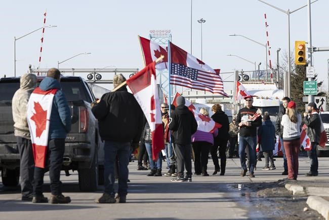 Are vaccine protests in Canada a factor in Vladimir Putin's Ukraine timeline? | iNFOnews.ca