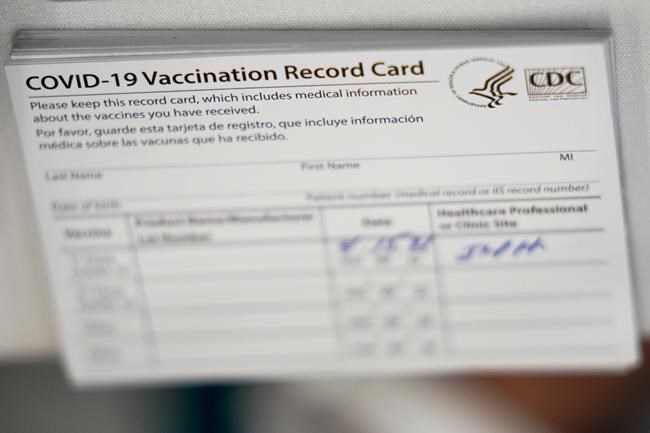 Marine reservist, nurse charged with fake vaccine card scam | iNFOnews.ca