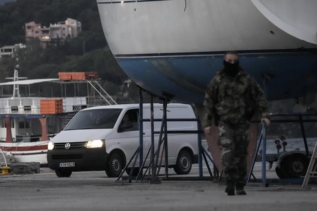 Greece: Search expanded on burning ferry; 10 missing | iNFOnews.ca