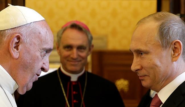 Pope makes personal appeal in remarkable Russia embassy trip | iNFOnews.ca