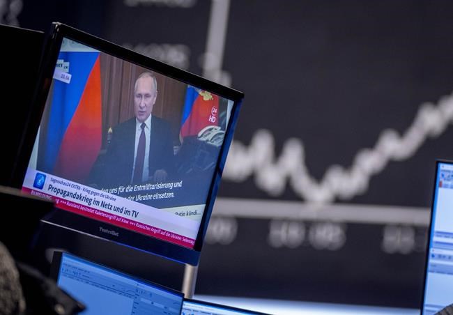 EU pledges to fight Russia's "information war" in Europe | iNFOnews.ca CP999052771