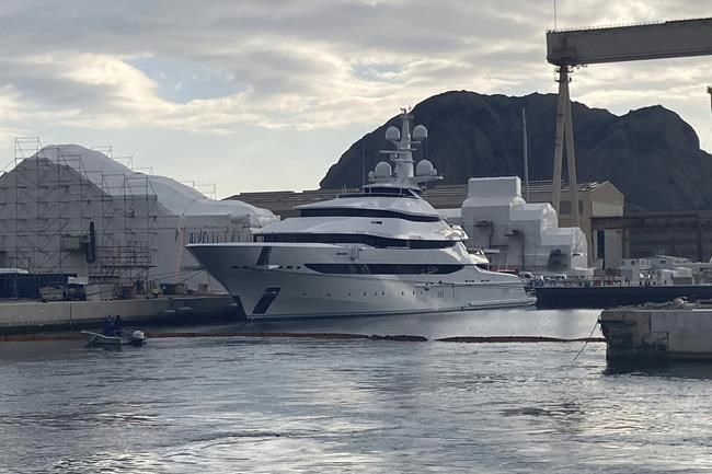 Fleeing sanctions, oligarchs seek safe ports for superyachts | iNFOnews.ca