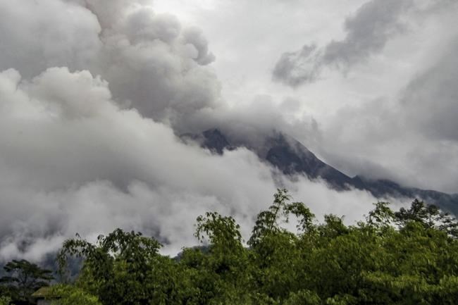 Indonesia’s Mount Merapi erupts multiple times, 250 evacuate | iNFOnews.ca
