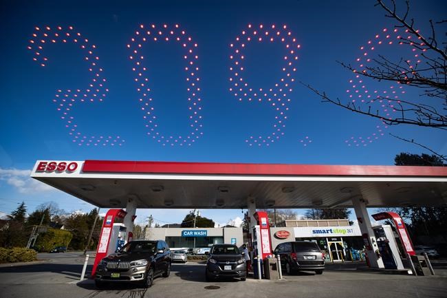 Tory MP says carbon-price rebate cheques could help ease pain of high gas prices | iNFOnews.ca Tory MP says carbon-price rebate cheques could help ease pain of high gas prices | iNFOnews.ca