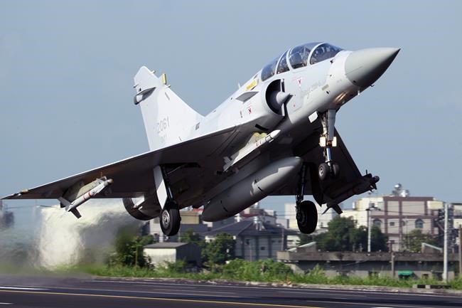 Taiwan air force Mirage fighter lost, pilot ejects safely | iNFOnews.ca Taiwan air force Mirage fighter lost, pilot ejects safely | iNFOnews.ca