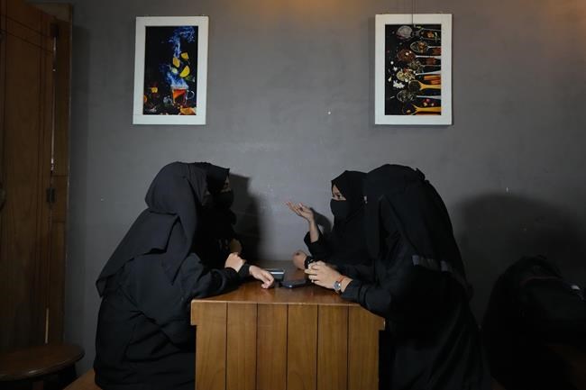 Hijab bans deepen Hindu-Muslim fault lines in Indian state | iNFOnews.ca