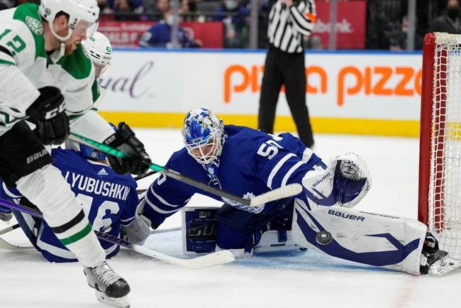 Erik Kallgren makes 35 saves, blanks Stars in first NHL start in Leafs' 4-0 victory | iNFOnews.ca