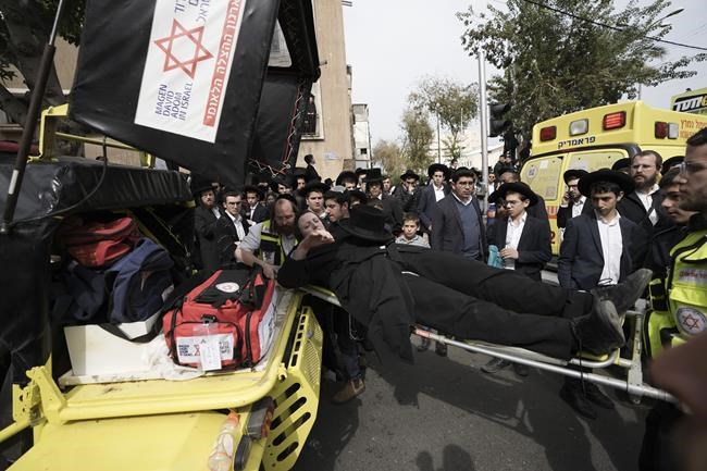Prominent Israeli rabbi mourned by thousands at funeral | iNFOnews.ca Prominent Israeli rabbi mourned by thousands at funeral | iNFOnews.ca