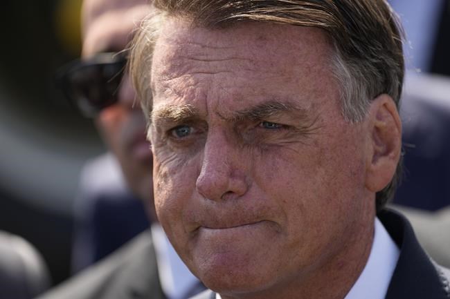 Brazil's Bolsonaro in hospital after feeling discomfort | iNFOnews.ca Brazil's Bolsonaro in hospital after feeling discomfort | iNFOnews.ca