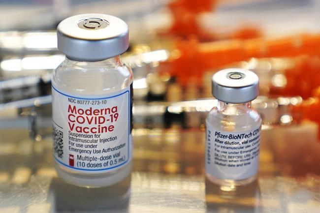 US opens second COVID boosters to 50 and up, others at risk | iNFOnews.ca US opens second COVID boosters to 50 and up, others at risk | iNFOnews.ca