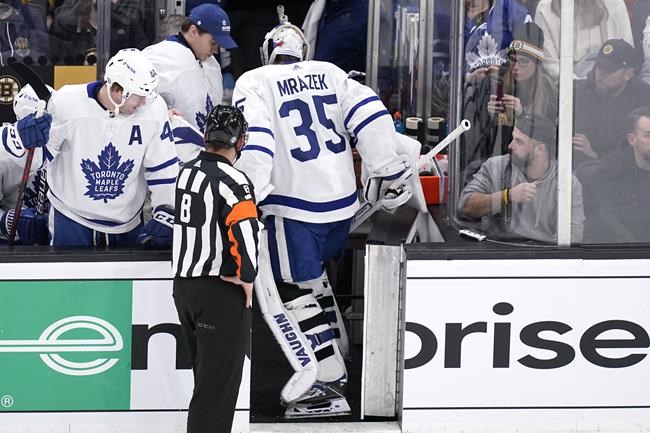 Matthews scores league-leading 49th, Leafs beat Bruins 6-4 | iNFOnews.ca Matthews scores league-leading 49th, Leafs beat Bruins 6-4 | iNFOnews.ca