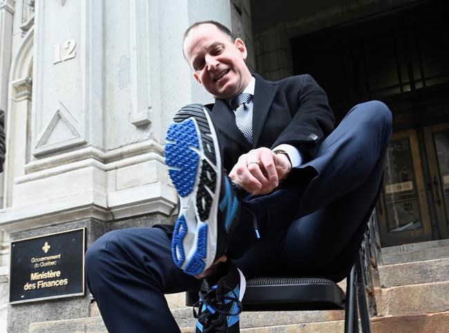 Quebec City, Ottawa Senators exploring joint bid for world junior hockey championship | iNFOnews.ca