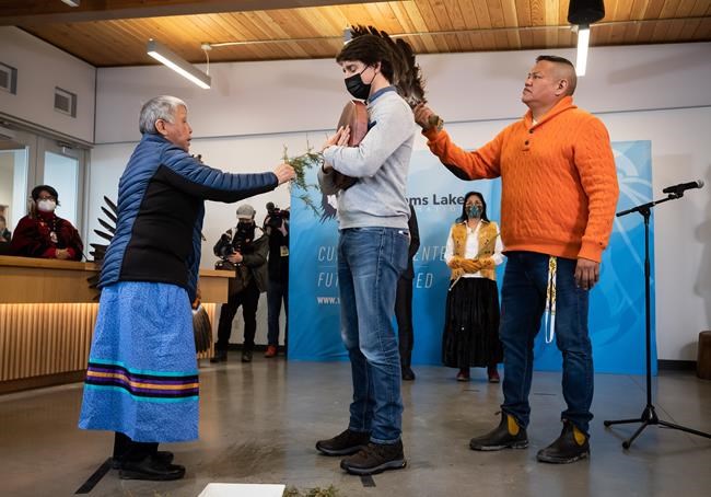 Trudeau 'moved' by courage of B.C. residential school survivors during visit | iNFOnews.ca Trudeau 'moved' by courage of B.C. residential school survivors during visit | iNFOnews.ca