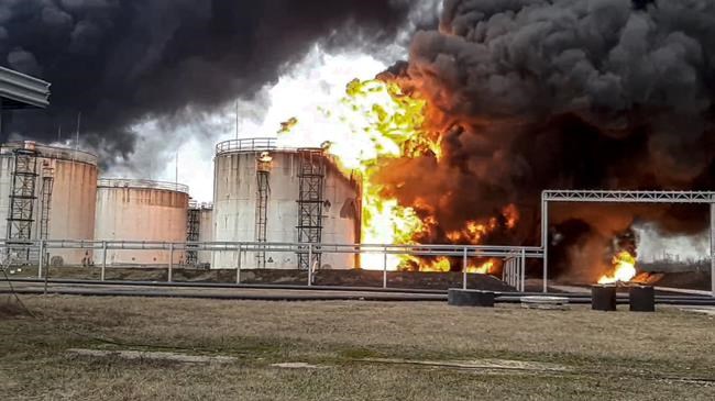 Russia blames Ukraine for fuel depot blast; Kyiv denies role | iNFOnews.ca