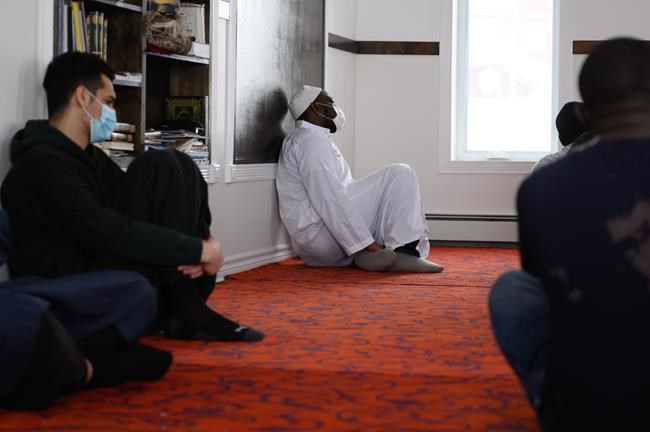 'It’s really about unity': Iqaluit Muslim community comes together to observe Ramadan | iNFOnews.ca