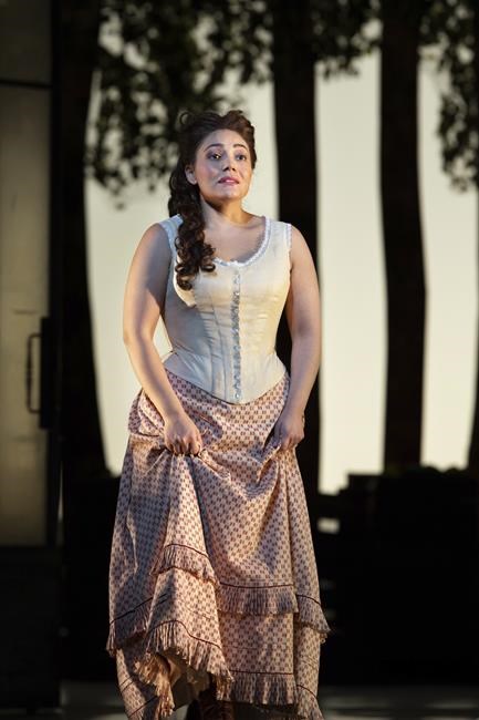 For soprano Ailyn Perez, new opera roles and new marriage | iNFOnews.ca