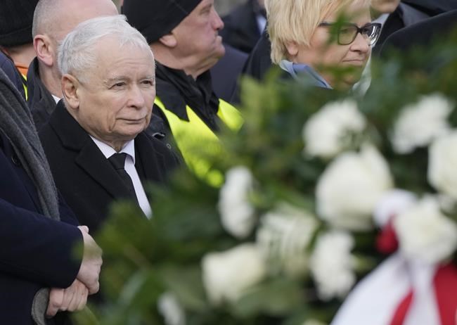 Some sirens sound in Poland's disputed memorial observance | iNFOnews.ca