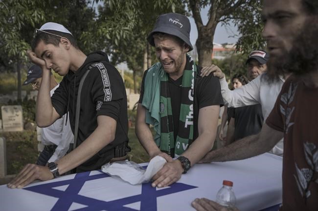 Israel troops kill 4th Palestinian after alleged firebombing | iNFOnews.ca CP2136994936