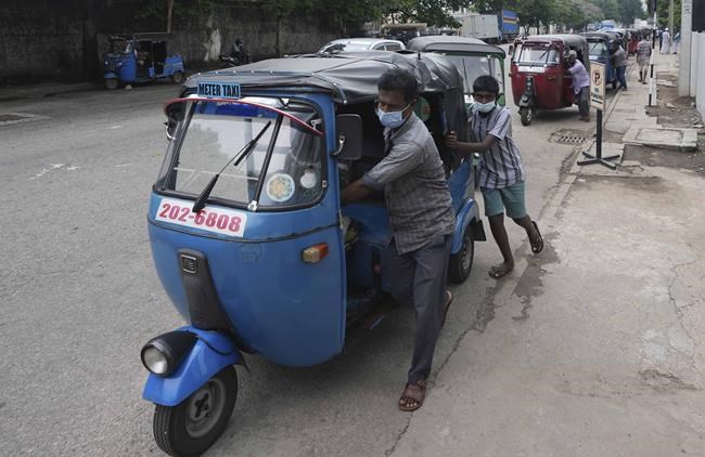 Sri Lanka's prime minister invites protesters for talks | iNFOnews.ca